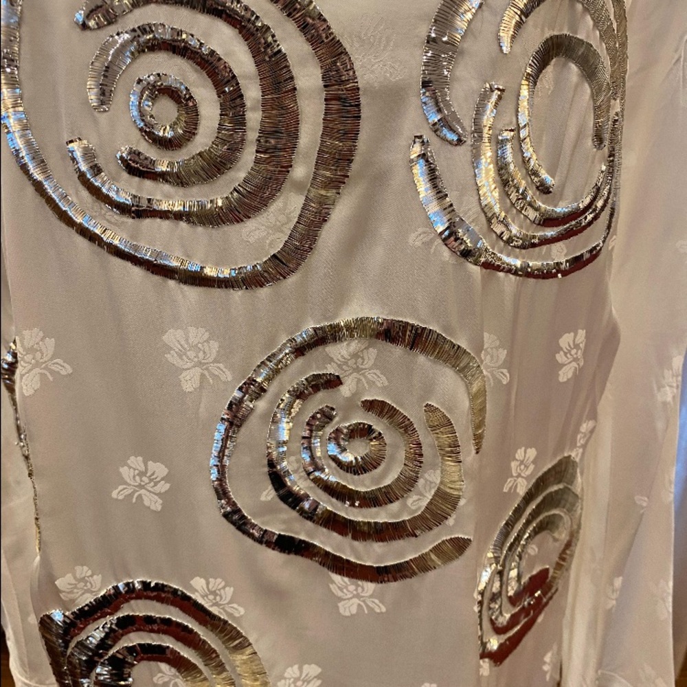 Marni White and Silver Evening Gown.  Never worn. - Picture 2 of 4